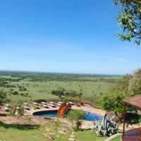 Lobo Wildlife Lodge N
