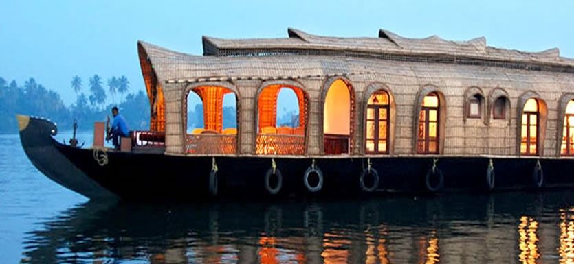 Tiger Safaris India Tiger Holidays Periyar Backwaters Houseboat India