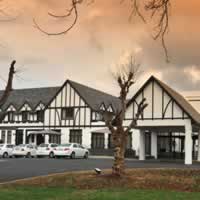 ANEW Hotel, Hilton