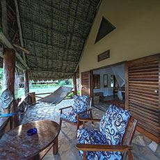 Kinasi Lodge