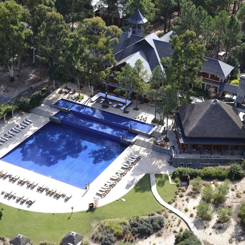 Carmelo Resort & Spa
