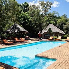Lakeside Lodge