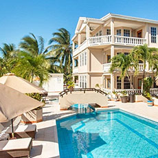 Iguana Reef Inn