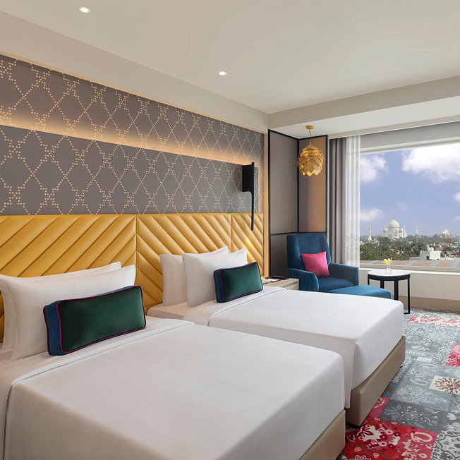 Grand Mercure, Agra